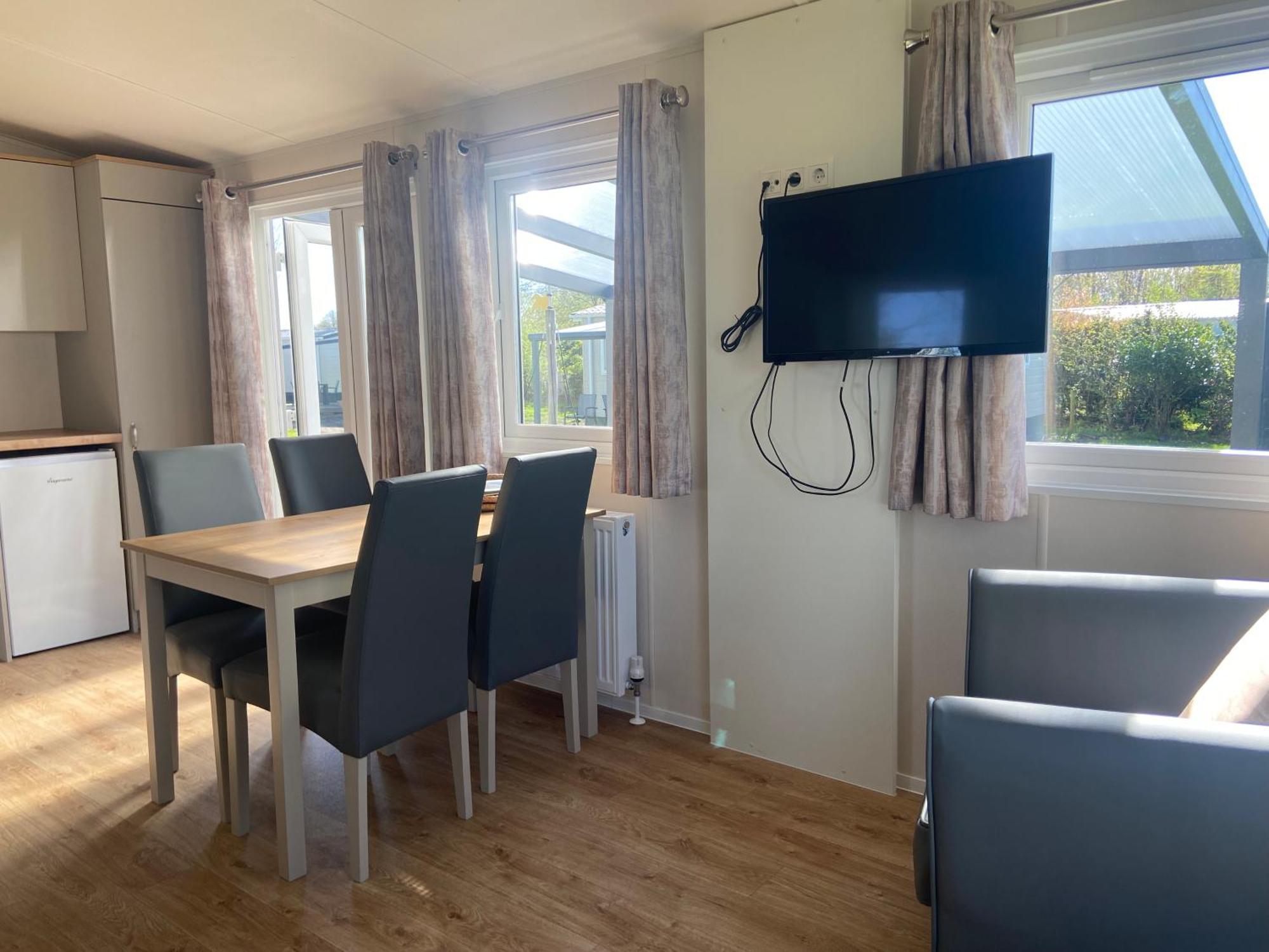 Camping De Duinhoeve Chalet Vogel Not For Companies 新哈姆斯泰德 外观 照片