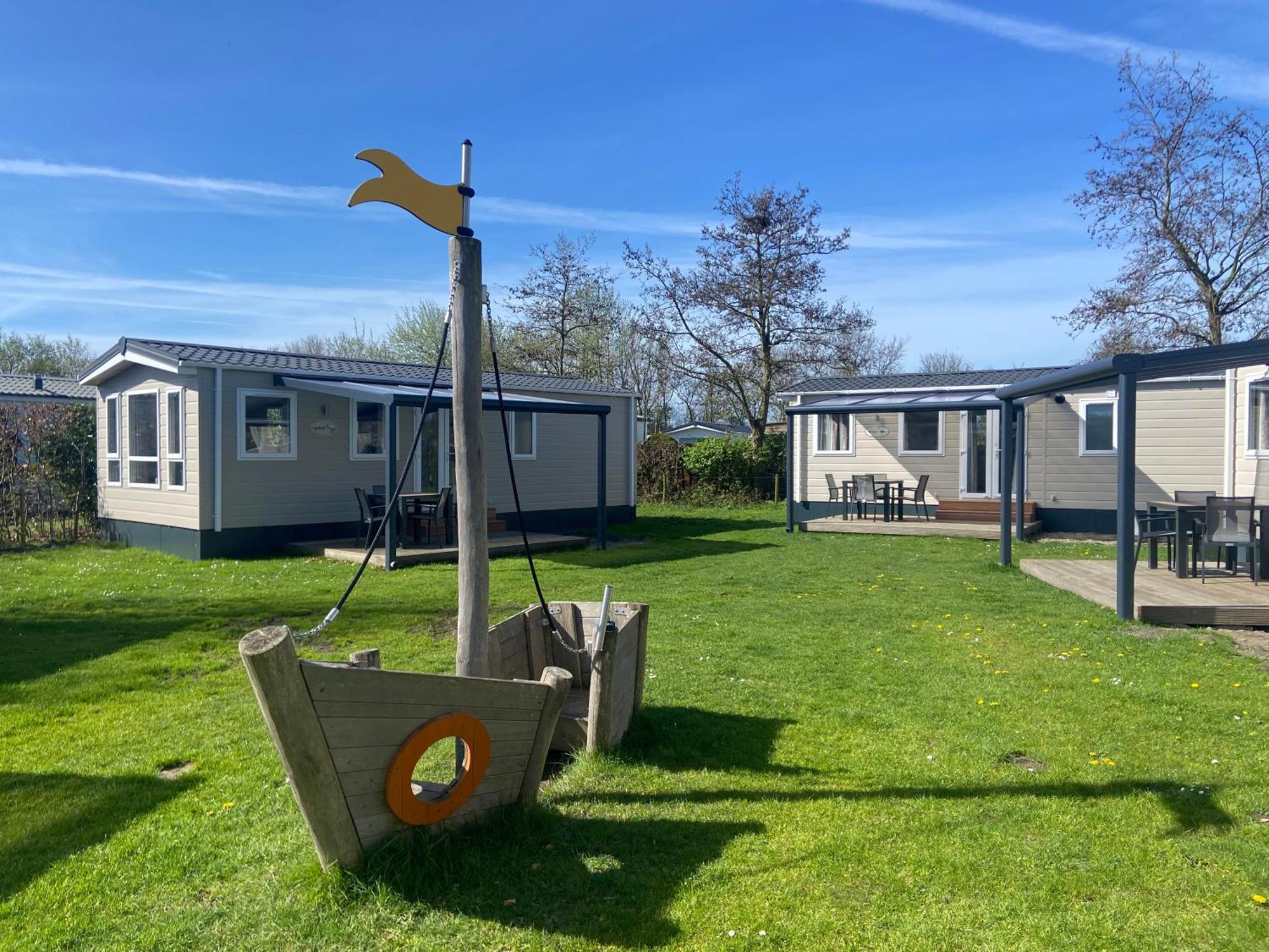 Camping De Duinhoeve Chalet Vogel Not For Companies 新哈姆斯泰德 外观 照片